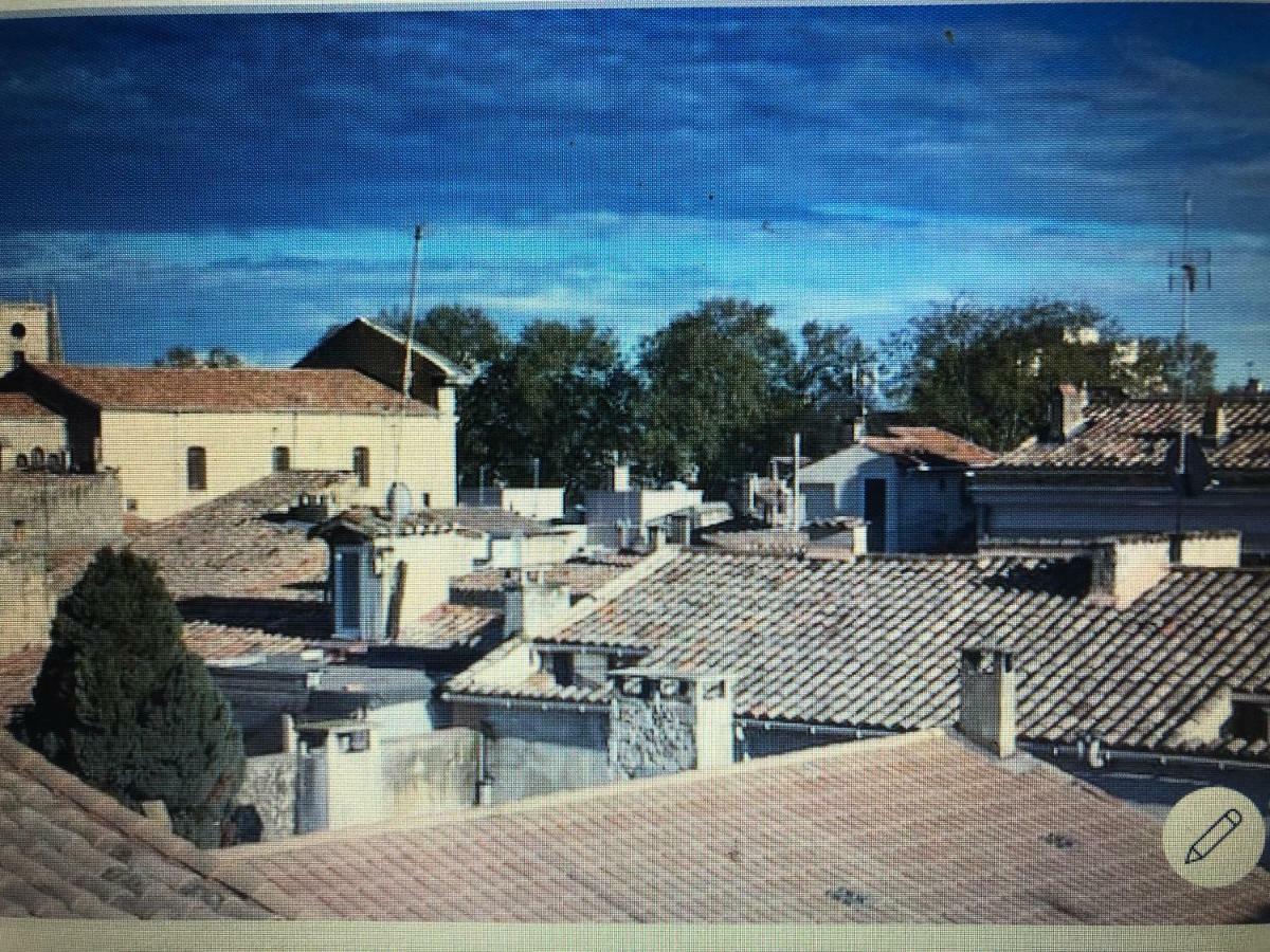 Terrasse Tropezienne Centre Nîmes Exterior photo